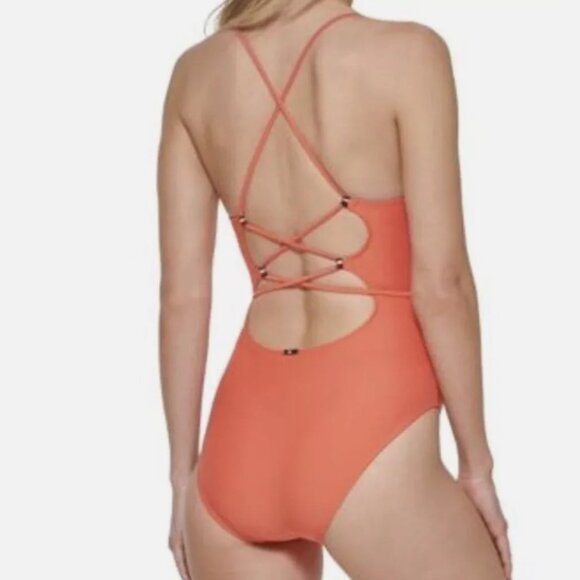 Tommy Hilfiger Crisscross-Back Tie-Belt One-Piece Swimsuit - Picture 9 of 9